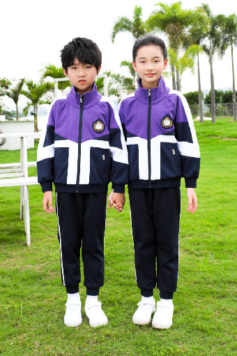 那不只是校服，那是孩子們的青春！—— 屹奧校服，為青春添彩